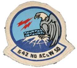 shields/RedCliffASStJohnsNLCN1957patch.jpg